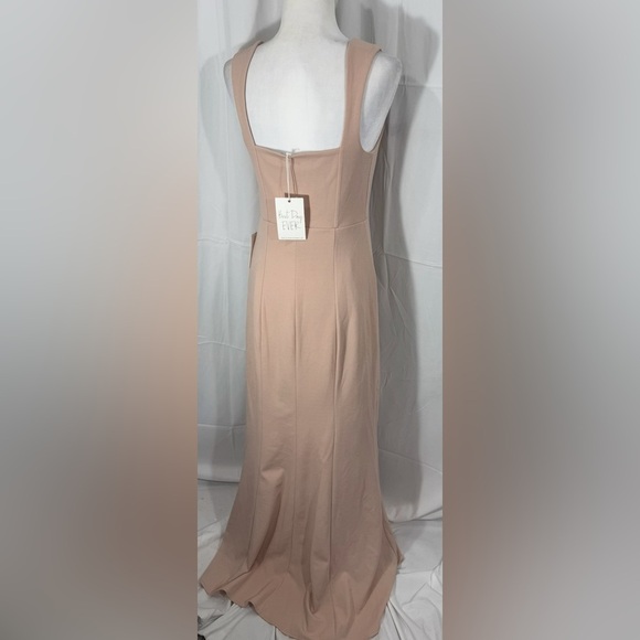 Show Me Your Mumu Beige Sleeveless Maxi Gown Size L NWT - Picture 6 of 12